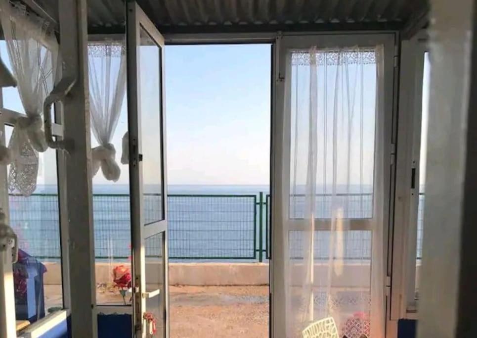 The Beach Hut With Lazy Spa Adra Dış mekan fotoğraf